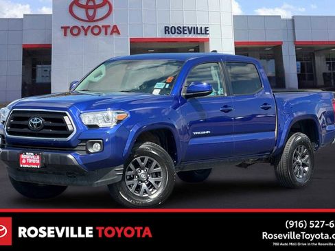 Used 2022 Toyota Tacoma SR5 AWD/4WD image 1