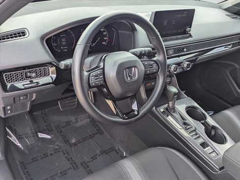 Used 2023 Honda Civic Sport image 10