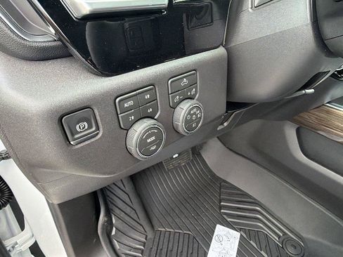 New 2026 Chevrolet Silverado 1500 RST AWD/4WD image 20