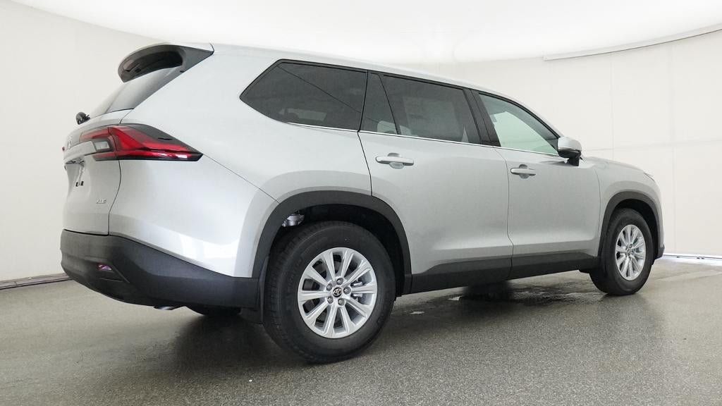 New 2026 Toyota Grand Highlander FWD image 25