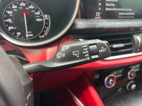 Used 2019 Alfa Romeo Stelvio w/ Nero Edizione RWD image 23