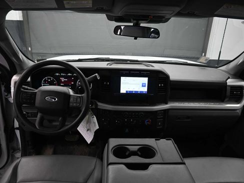 Used 2023 Ford F350 XL w/ Snow Plow Prep Package image 15