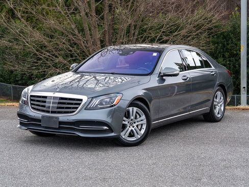 Used 2019 Mercedes-Benz S 560 4MATIC Sedan image 1