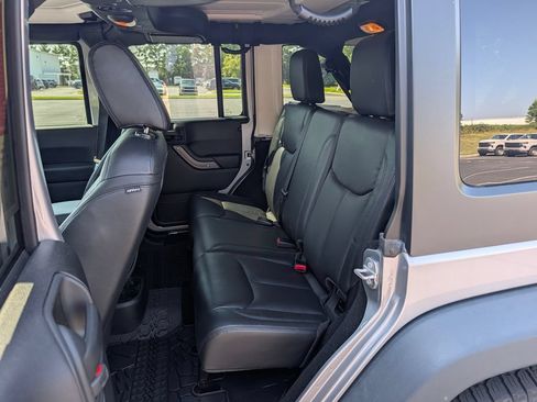 Used 2016 Jeep Wrangler Unlimited Sport AWD/4WD image 16