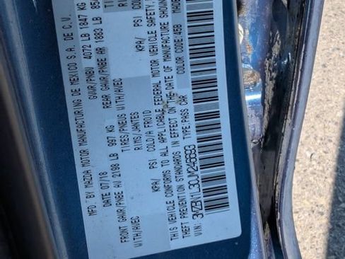 Used 2018 MAZDA MAZDA3 Touring FWD image 10