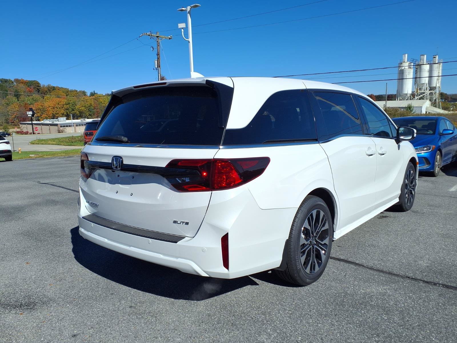 New 2026 Honda Odyssey Elite image 4