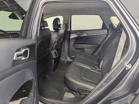 Used 2023 Kia Sportage EX AWD/4WD image 22