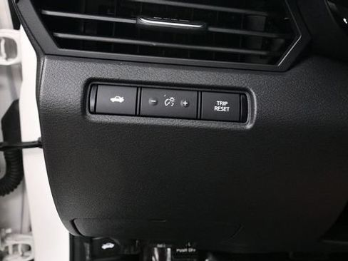 Used 2020 Nissan Altima 2.5 S FWD image 23