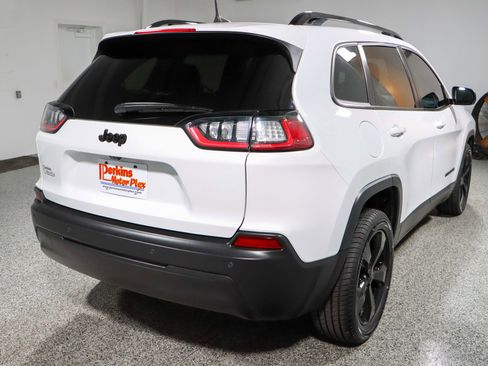 Used 2021 Jeep Cherokee Latitude Plus image 7