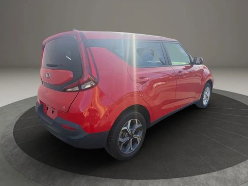 Used 2021 Kia Soul S image 5