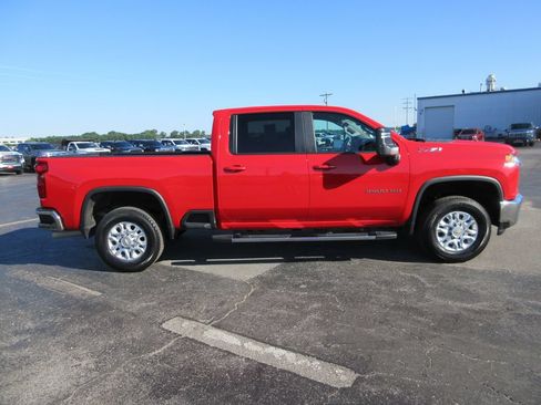 Certified 2022 Chevrolet Silverado 2500 LT w/ Convenience Package AWD/4WD image 5