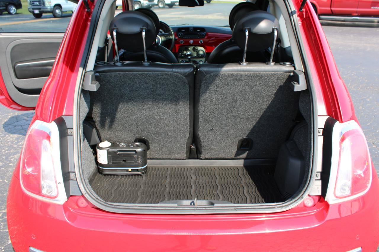 Used 2012 FIAT 500 Lounge w/ Luxury Leather Pkg FWD image 10