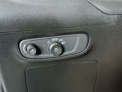Certified 2024 Buick Encore GX Avenir w/ Avenir Technology Package FWD image 10