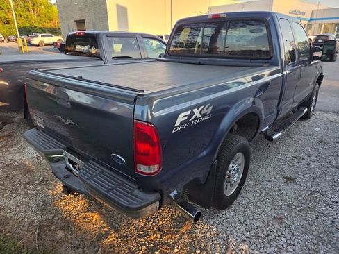 Used 2006 Ford F250 XLT AWD/4WD image 6