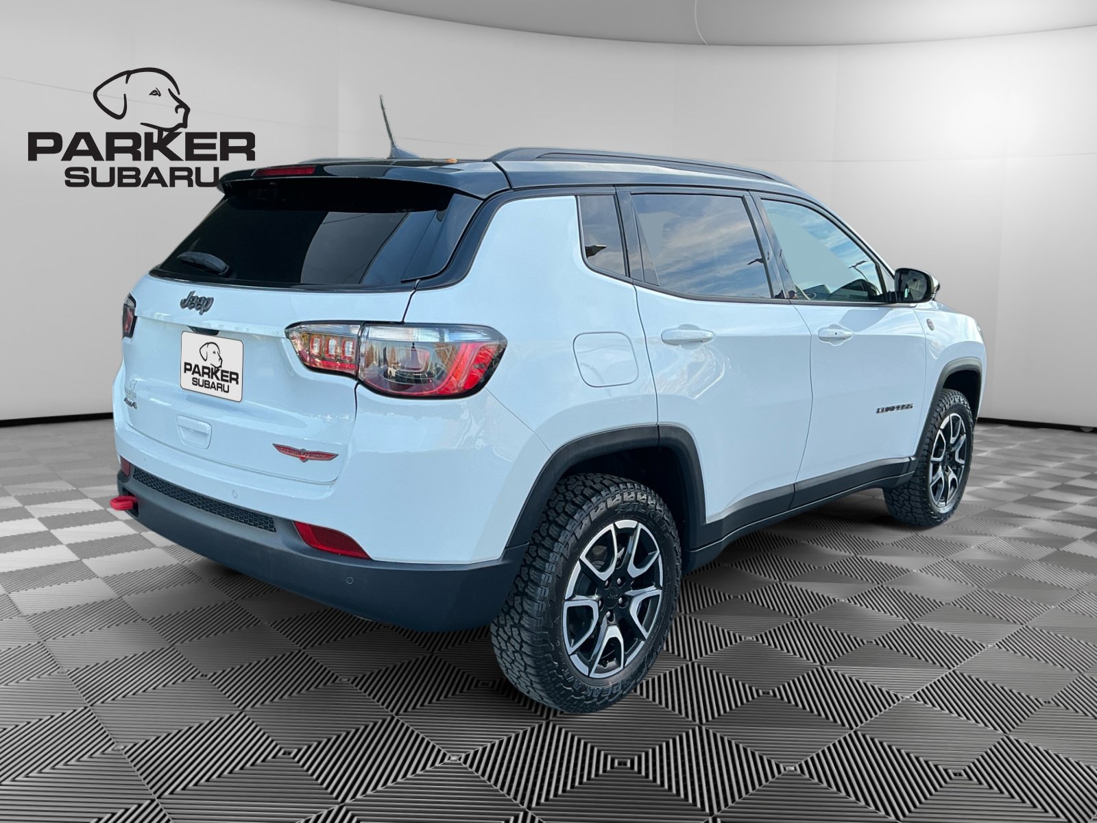 Used 2024 Jeep Compass Trailhawk AWD/4WD image 5