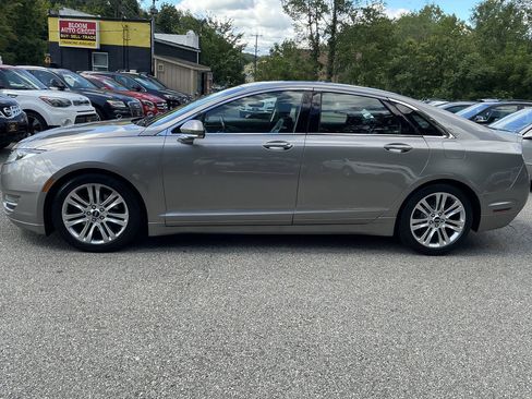 Used 2016 Lincoln MKZ AWD w/ Equipment Group 300A Reserve image 10
