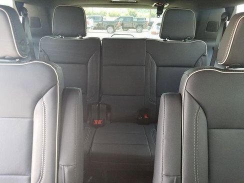 New 2025 Chevrolet Tahoe Premier image 15