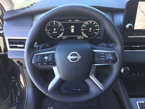 New 2026 Nissan Rogue SL image 11