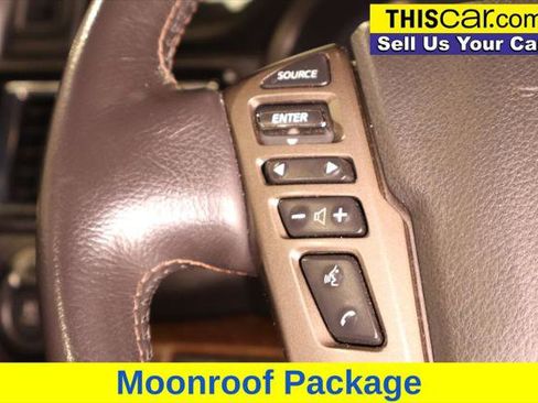 Used 2024 Nissan Titan Platinum Reserve w/ Moonroof Package RWD image 17