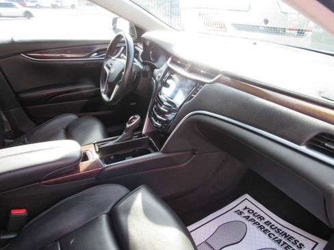 Used 2016 Cadillac XTS Premium image 27