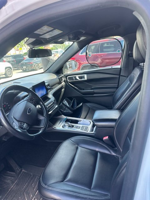 Used 2020 Ford Explorer XLT w/ Equipment Group 202A RWD image 20