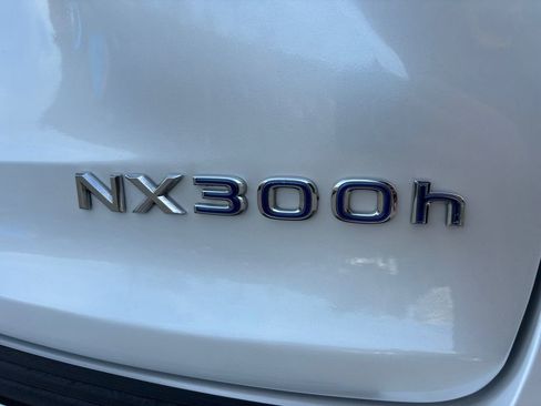 Used 2020 Lexus NX 300h AWD w/ Comfort Package image 31
