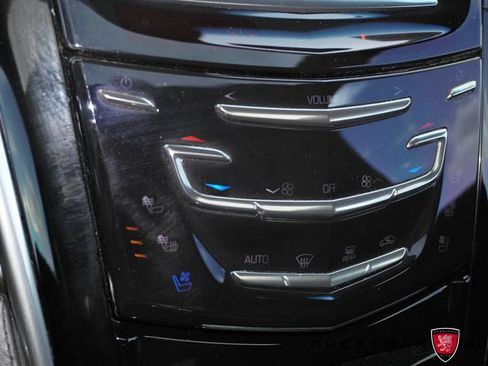 Used 2019 Cadillac Escalade Platinum AWD/4WD image 39