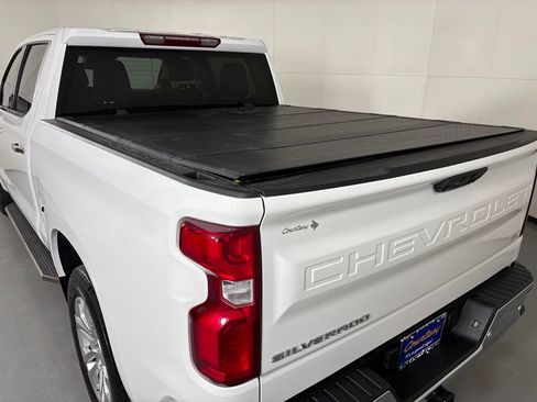 Used 2025 Chevrolet Silverado 1500 LTZ RWD image 48