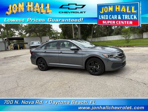 Used 2022 Volkswagen Jetta SE FWD image 17