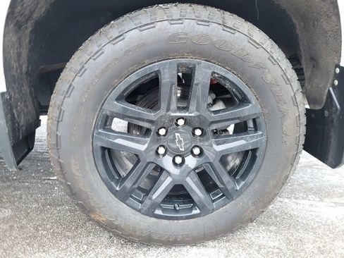 Used 2022 Chevrolet Silverado 1500 RST image 18