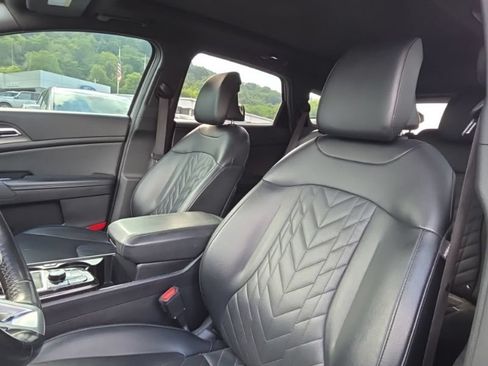 Used 2023 Kia Sportage X-Line w/ X-Line Premium Package AWD/4WD image 10