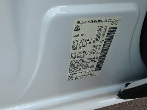 Used 2023 Nissan Frontier SV w/ Technology Package RWD image 28