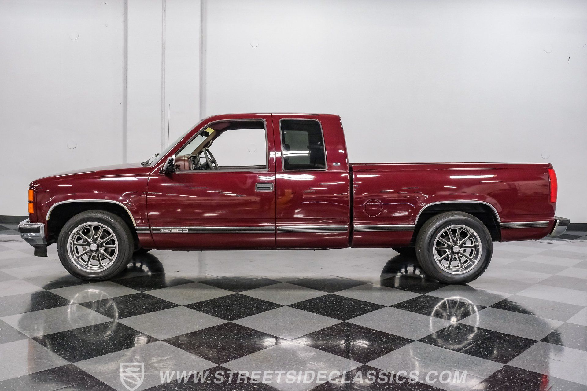 Used 1995 GMC Sierra 1500 2WD Extended Cab image 2