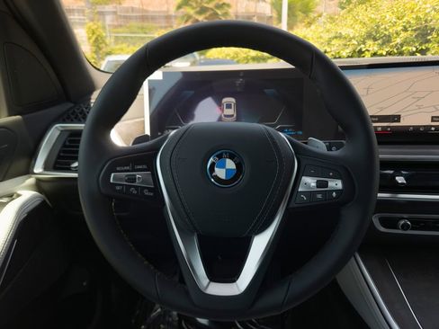 New 2026 BMW X5 xDrive50e w/ Climate Comfort Package AWD/4WD image 15
