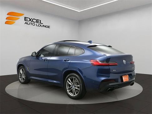 Used 2021 BMW X4 M40i image 3