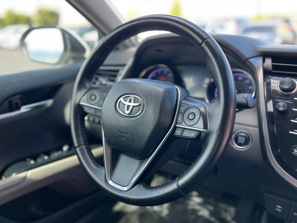Used 2019 Toyota Camry XLE w/ Driver Assist Package FWD image 11