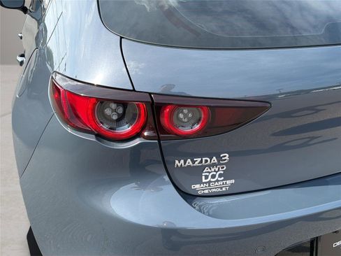 Used 2021 MAZDA MAZDA3 Hatchback w/Premium Plus Pkg AWD/4WD image 34