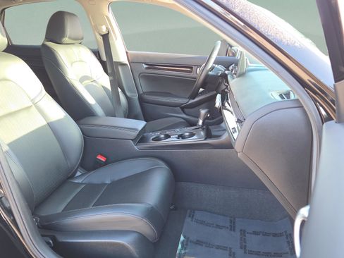 Used 2024 Honda Civic EX-L image 19
