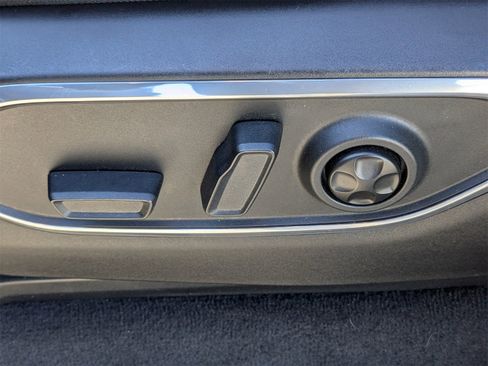 Used 2022 Jeep Wagoneer Series III w/ Premium Group I image 22