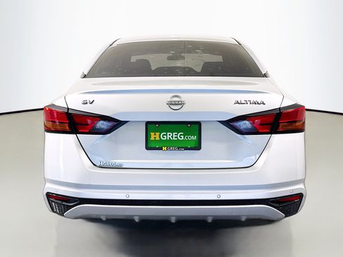 Used 2023 Nissan Altima 2.5 SV FWD image 8