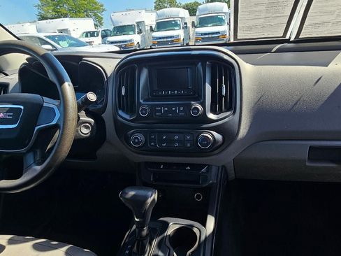 Certified 2017 GMC Canyon W/T w/ Convenience Package RWD image 11