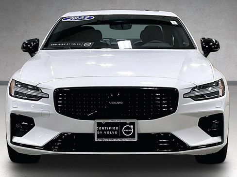 Used 2023 Volvo S60 B5 Plus w/ Climate Package AWD/4WD image 2