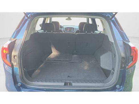Used 2020 GMC Terrain SLE FWD image 12