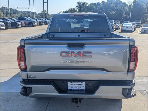 Used 2023 GMC Sierra 1500 Pro w/ Graphite Edition AWD/4WD image 12