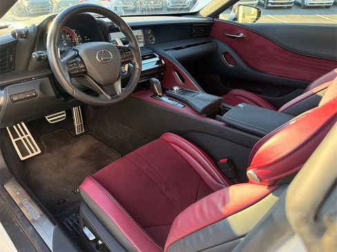 Used 2018 Lexus LC 500 Coupe w/ Sport Package image 19
