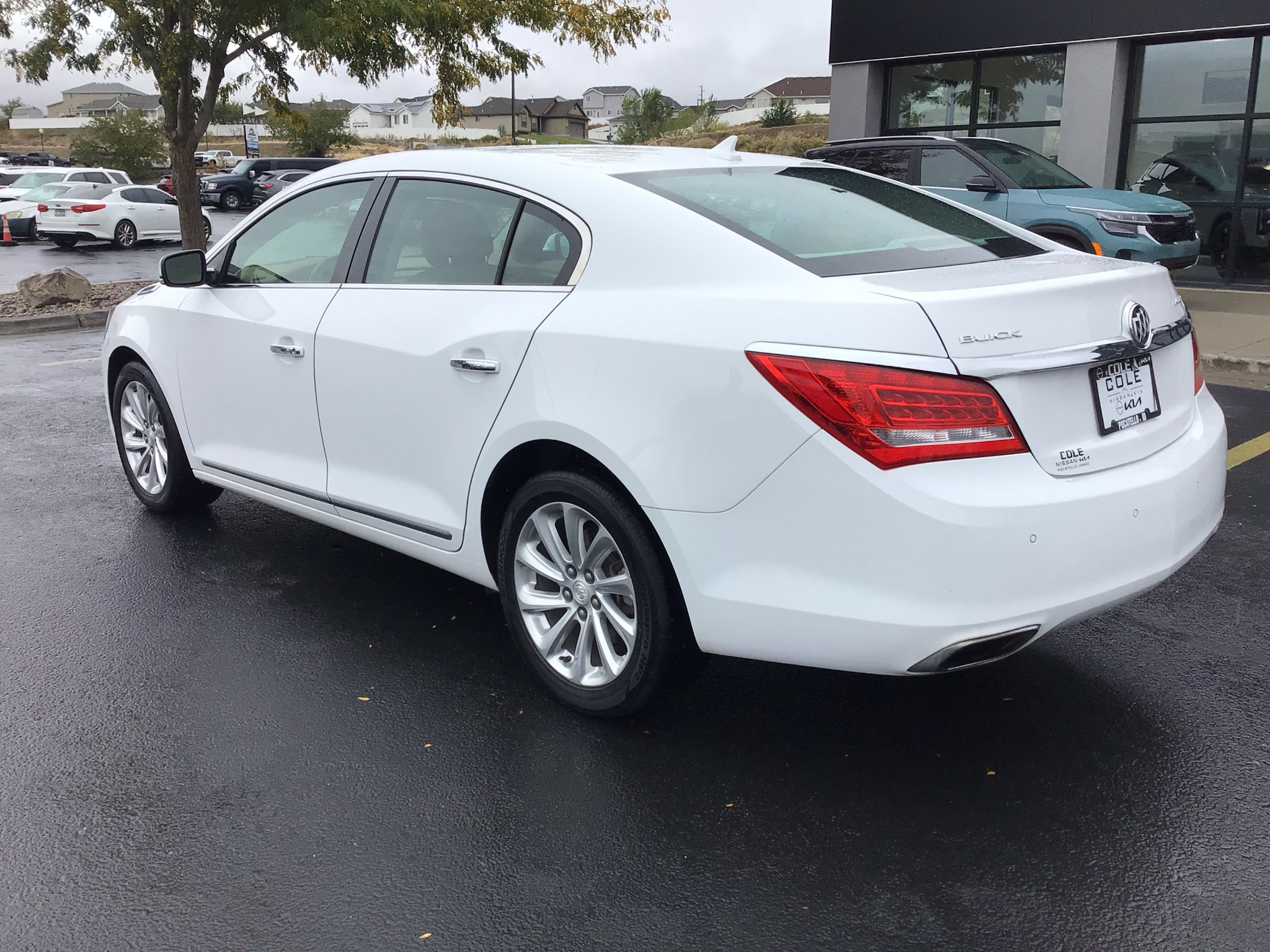 Used 2014 Buick LaCrosse Leather FWD image 3