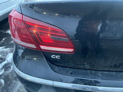 Used 2013 Volkswagen CC Sport image 17