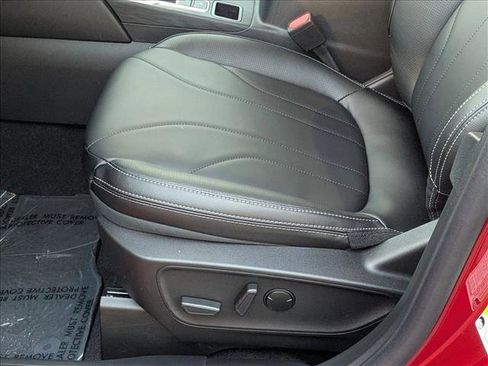 New 2026 Ford Escape SE w/ PHEV Premium Package image 4