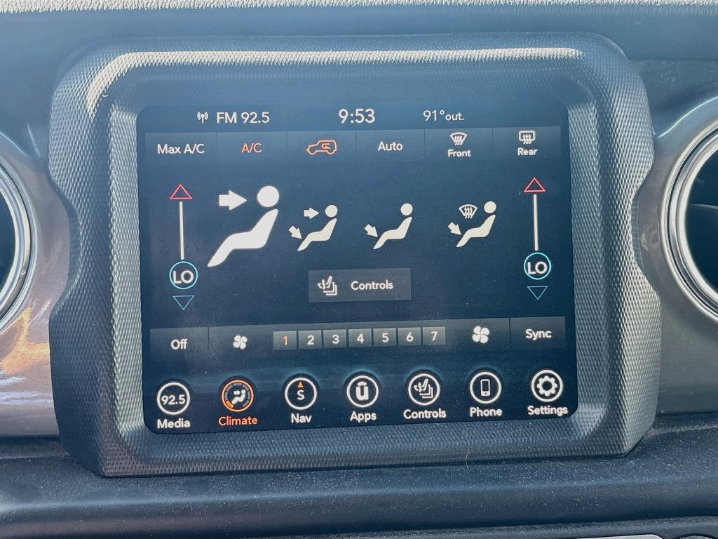 Certified 2023 Jeep Wrangler Unlimited Sahara w/ Cold Weather Group AWD/4WD image 17