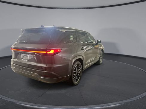 New 2026 Lexus TX 350 AWD image 2